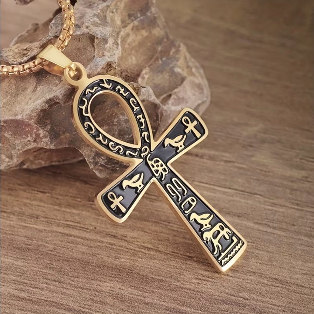 NWT 18K Gold Plated Stainless Steel Ankh Cross Necklace Key of Life